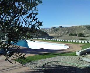 Piscina de Casa o xalet en venda en Cuevas del Almanzora amb Jardí privat, Terrassa i Traster