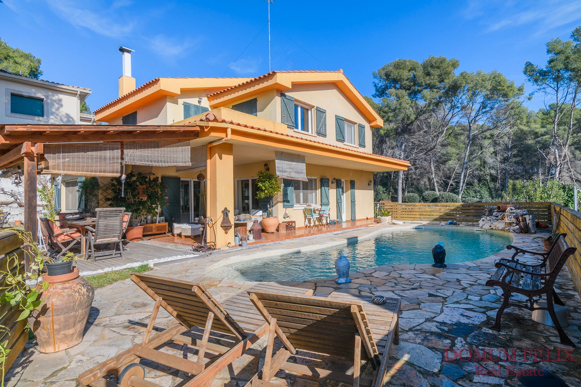 Exterior view of House or chalet for sale in Castelldefels  with Heating, Private garden and Terrace