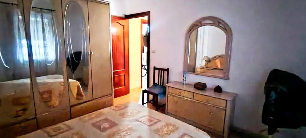Dormitori de Casa adosada en venda en Linares