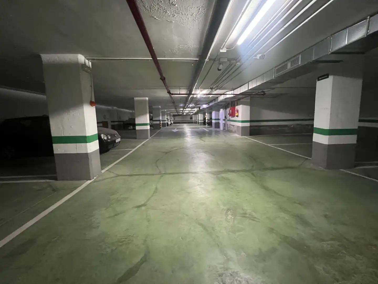 Parkplatz von Garage zum Verkauf in Mijas