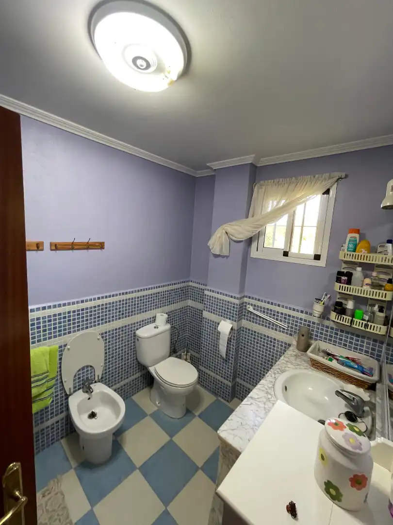 Country homes for sale in Cantillana