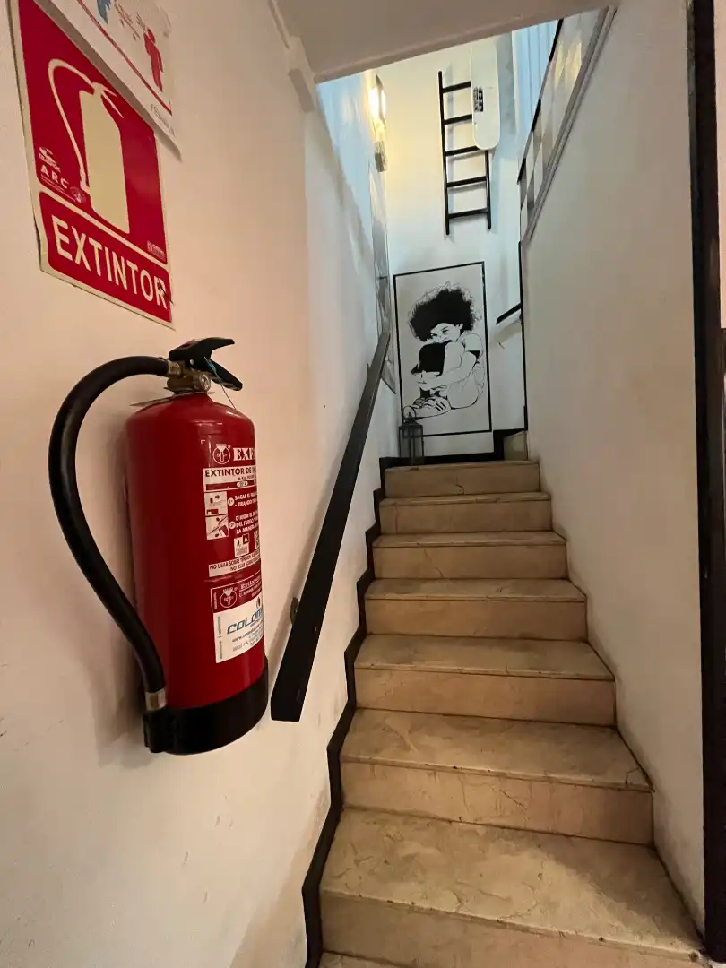 Local en traspaso en Barcelona con Aire acondicionado, Calefacción y Parquet