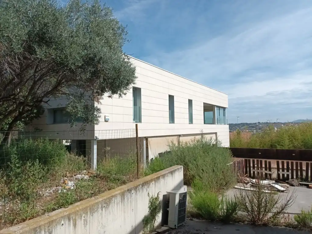Vista exterior de Casa o xalet en venda en Canovelles