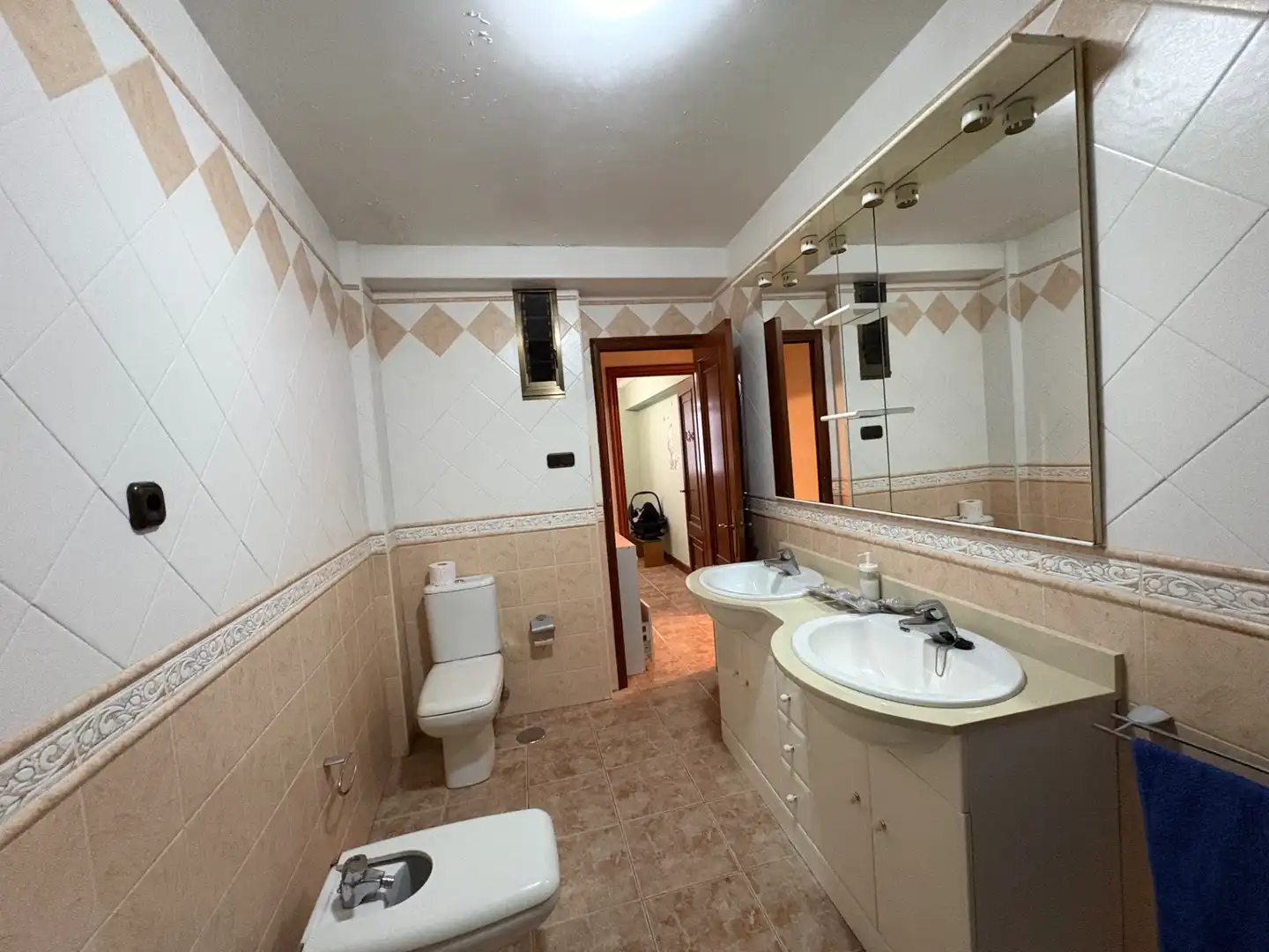 Baño de Piso en venta en Ferrol con Amueblado y Balcón