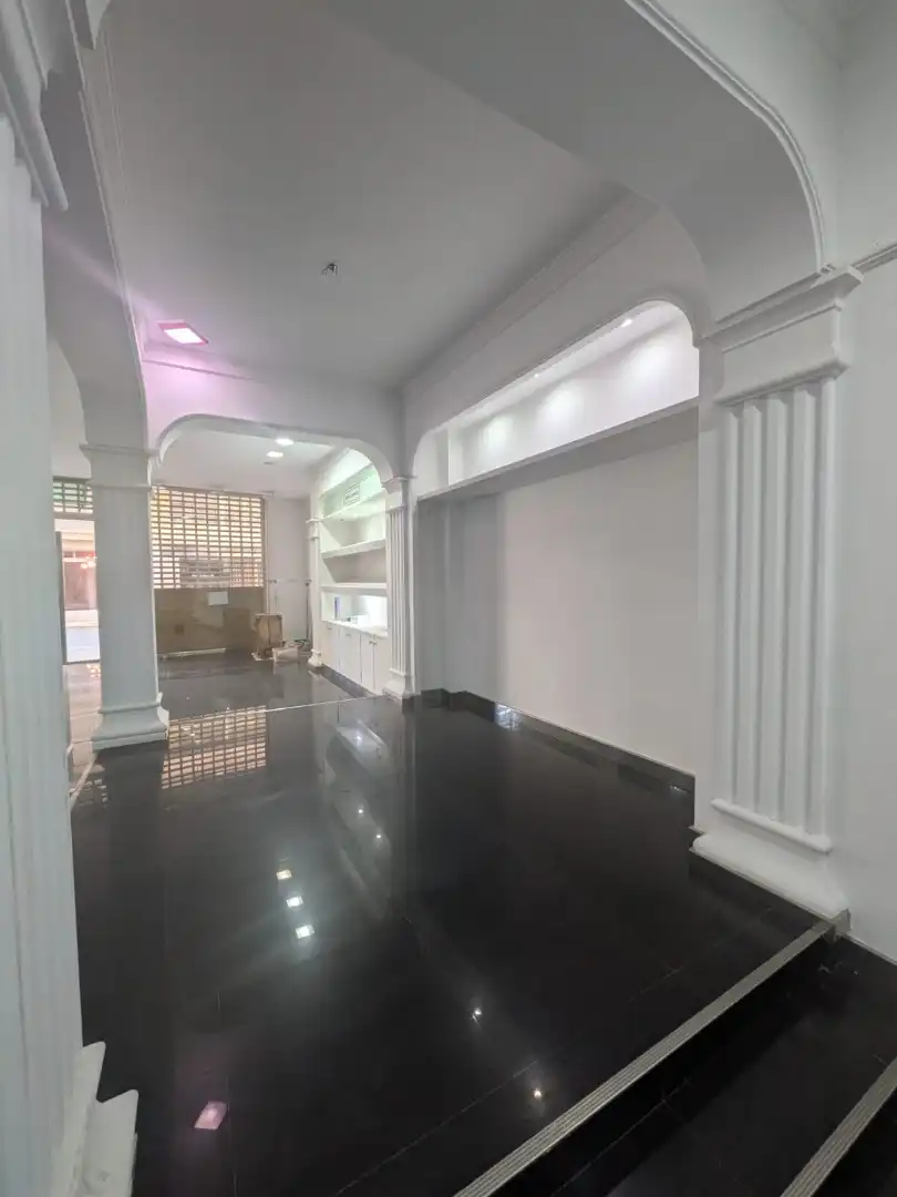 Local comercial en venda a Centro, imagen 4