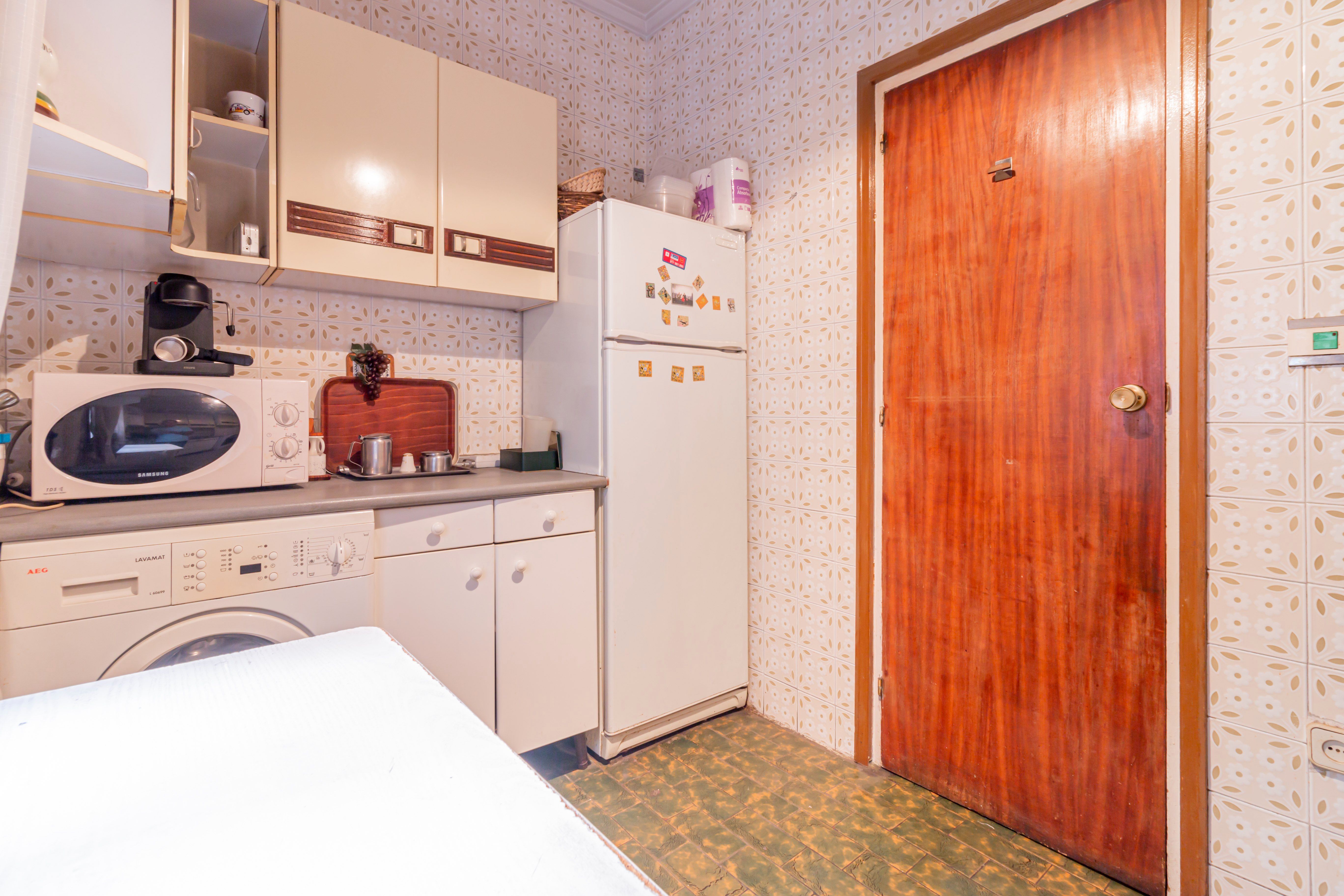 Kitchen of Flat for sale in  Madrid Capital  with Terrace