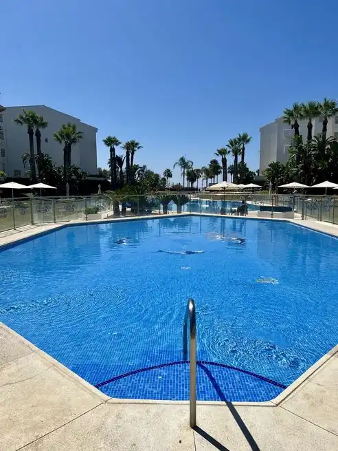 Apartament amb piscina en venda a Nueva Andalucía, imagen 35