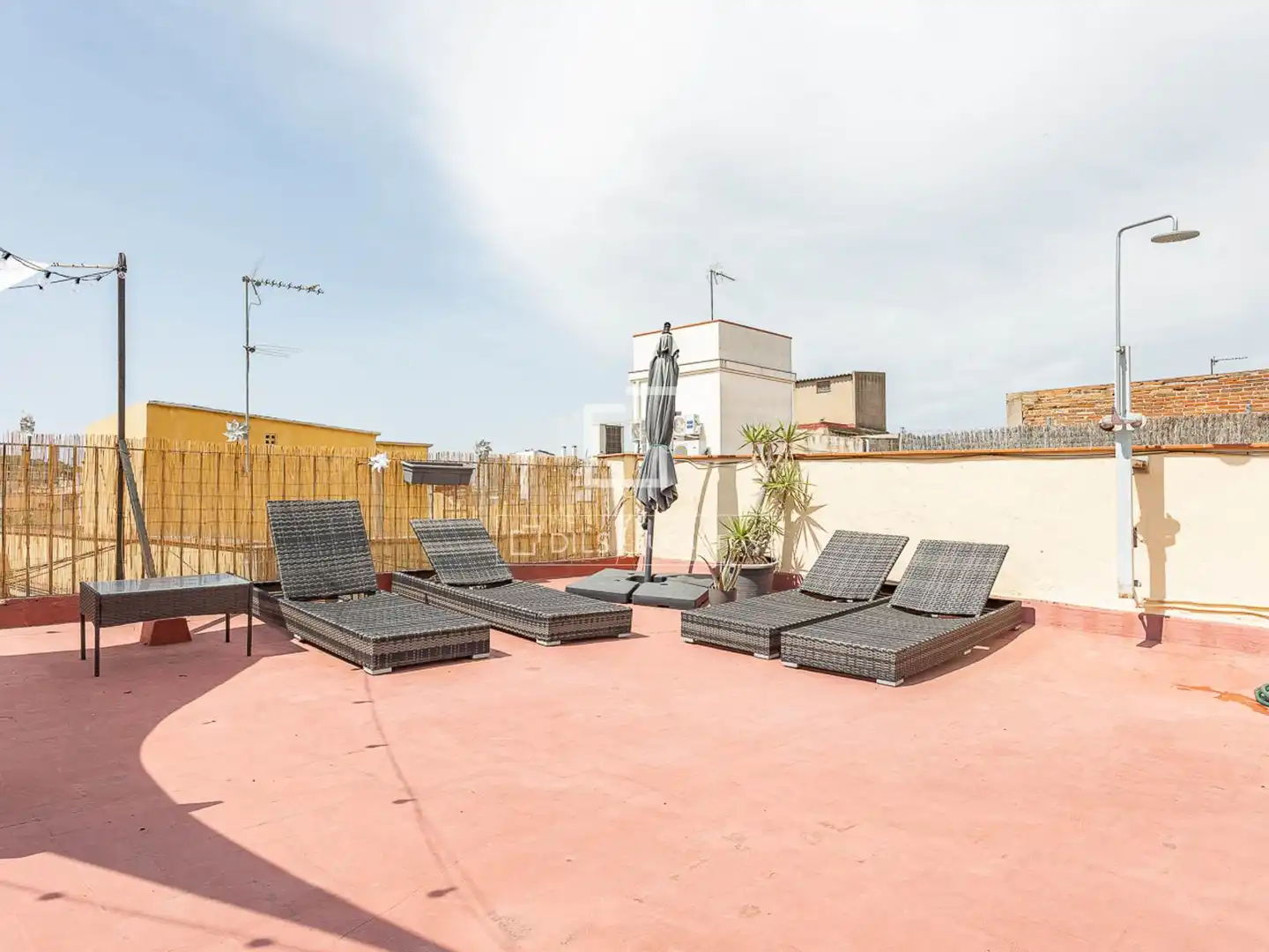 Terraza de Piso en venta en Barcelona con Aire acondicionado y Balcón