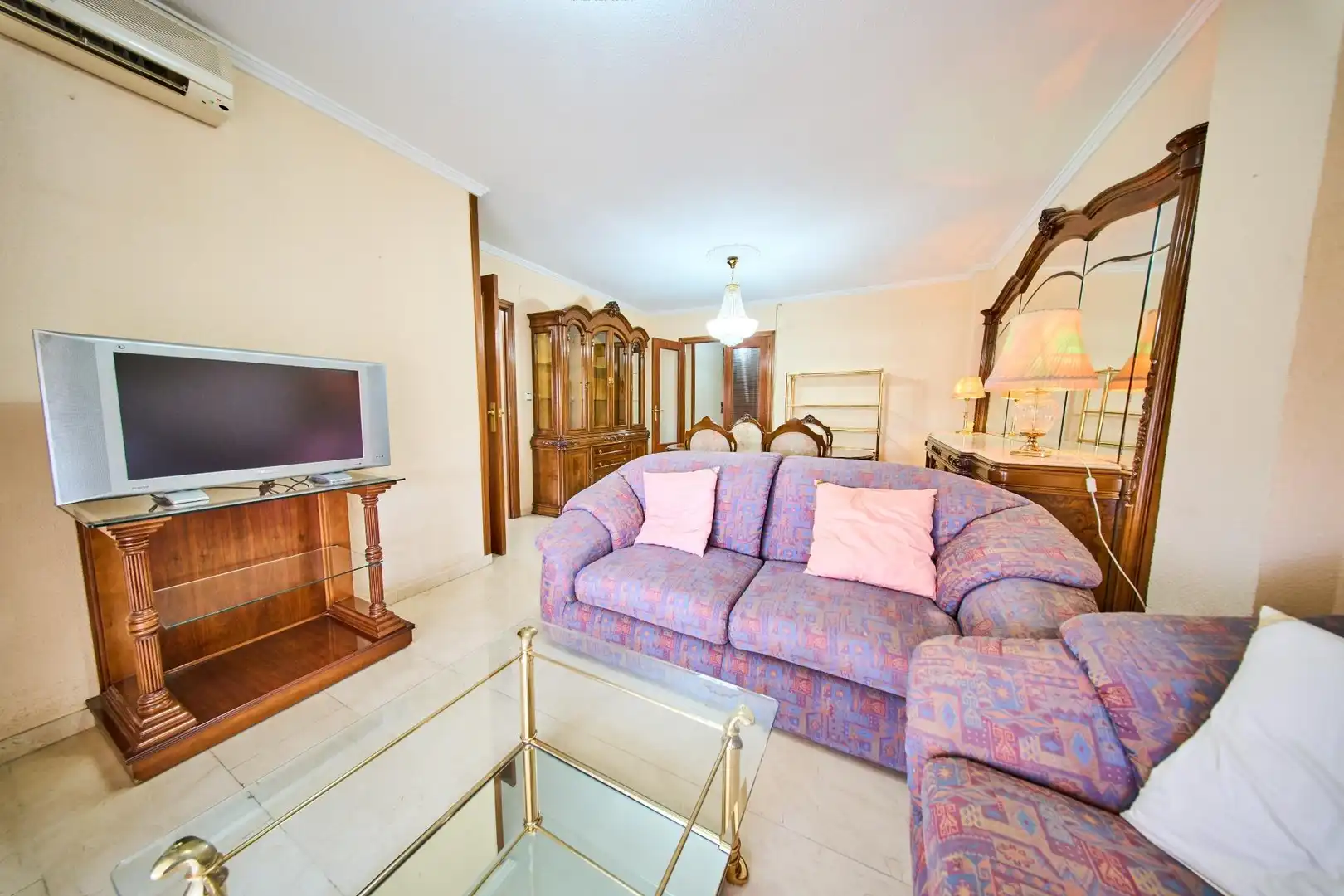 Living room of Flat for sale in Granada