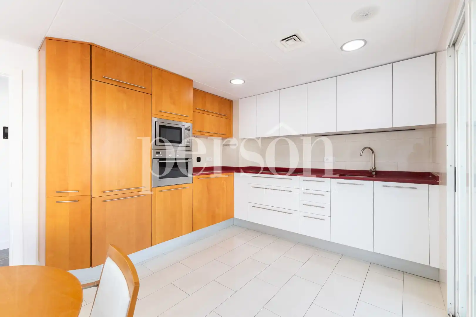 Cocina de Piso de alquiler en Valencia con Calefacción, Terraza y Amueblado