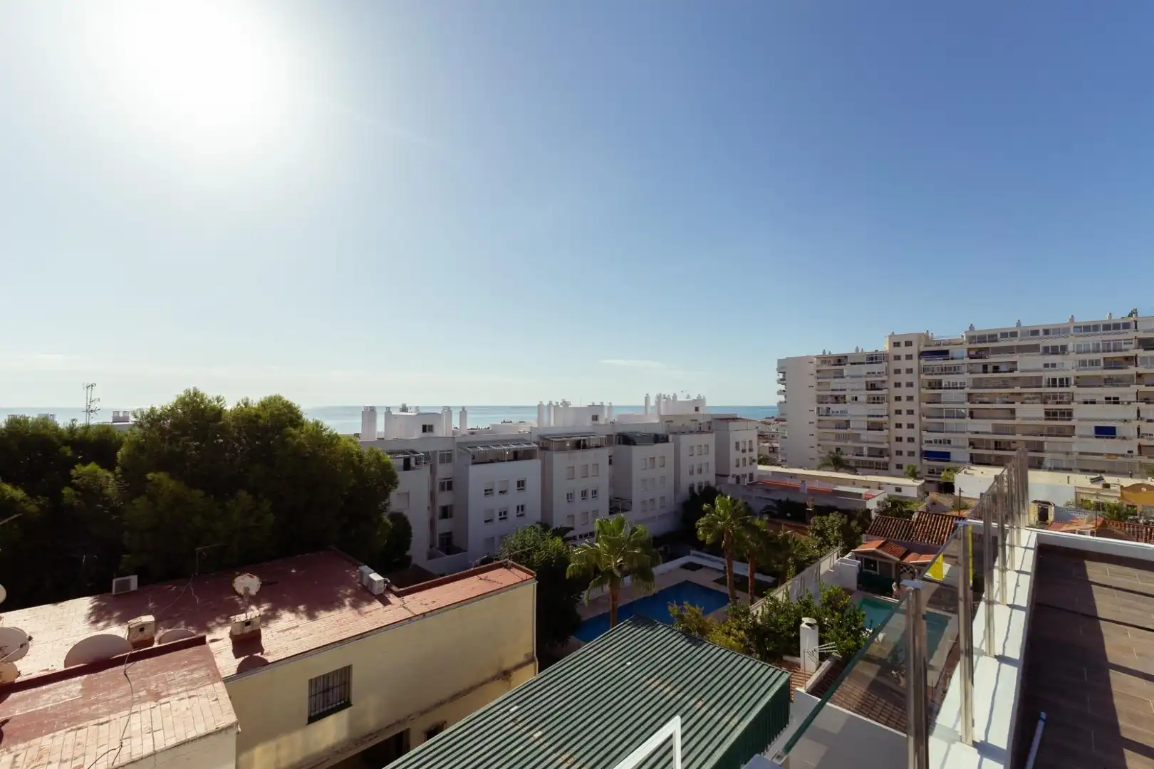 Apartamento con piscina en venta en La Carihuela - Los Nidos, imagen 20