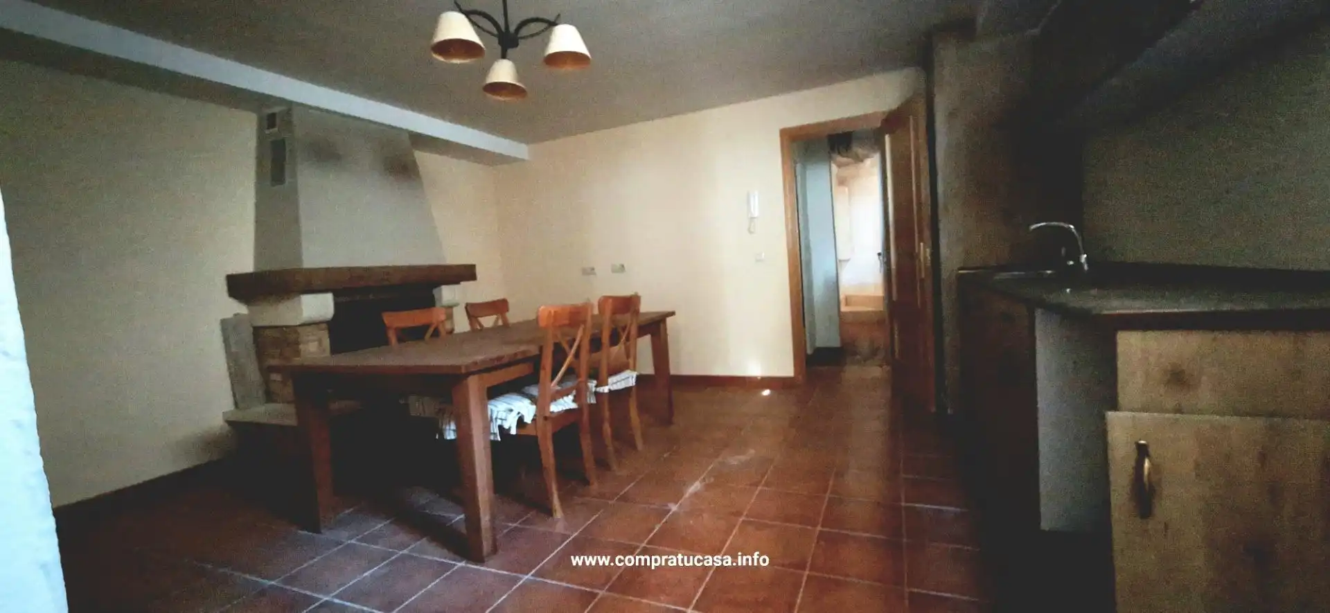 Casa adosada en venta en Calle MISTRAL, Encinillas