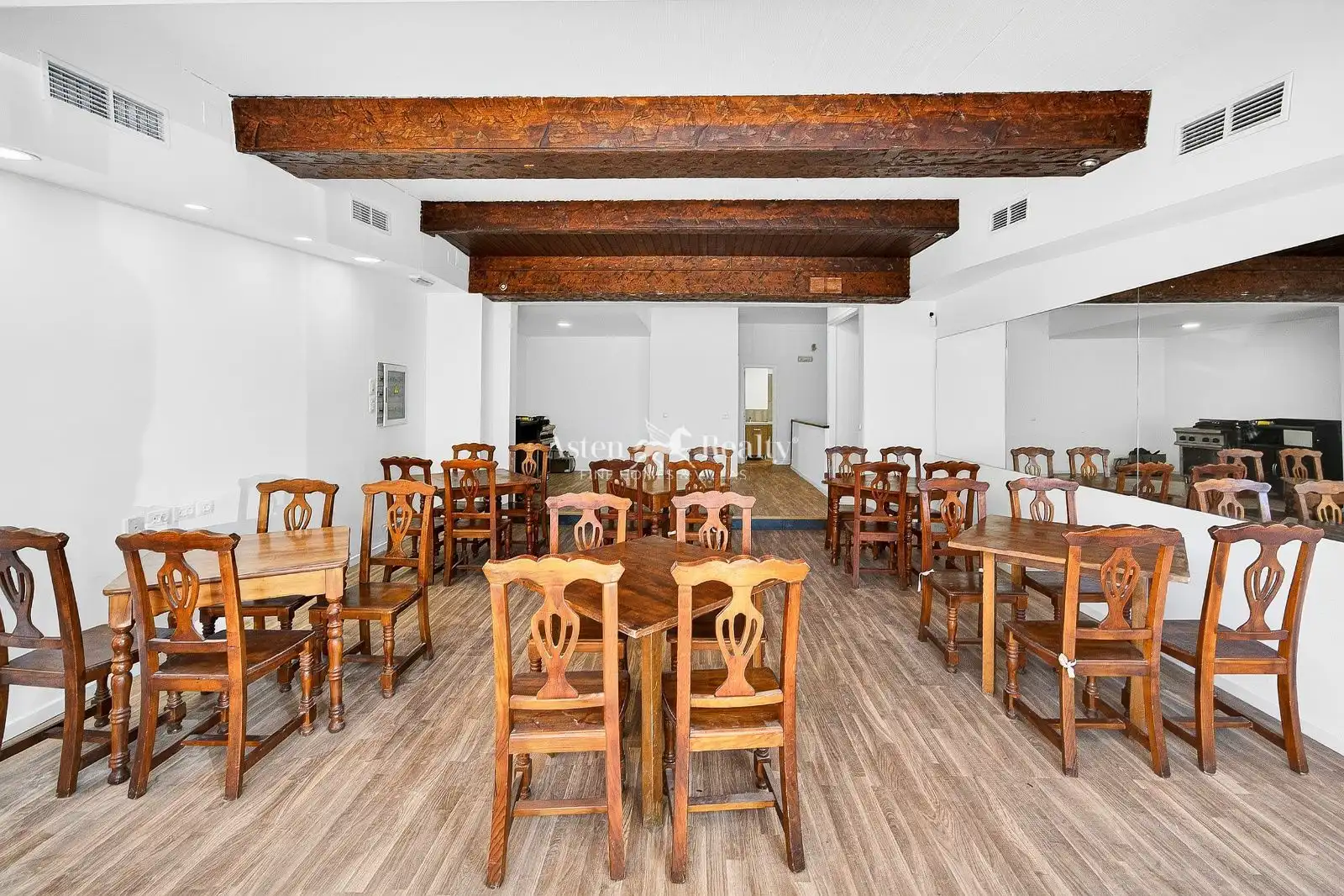 Comedor de Local en venta en Guía de Isora con Terraza y Alarma