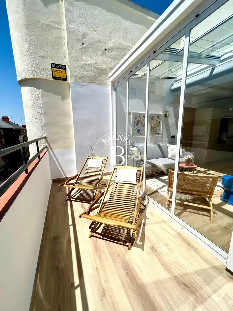 Balcony of Attic for rent in Madrid  with Air Conditioner, Heating and Furnished