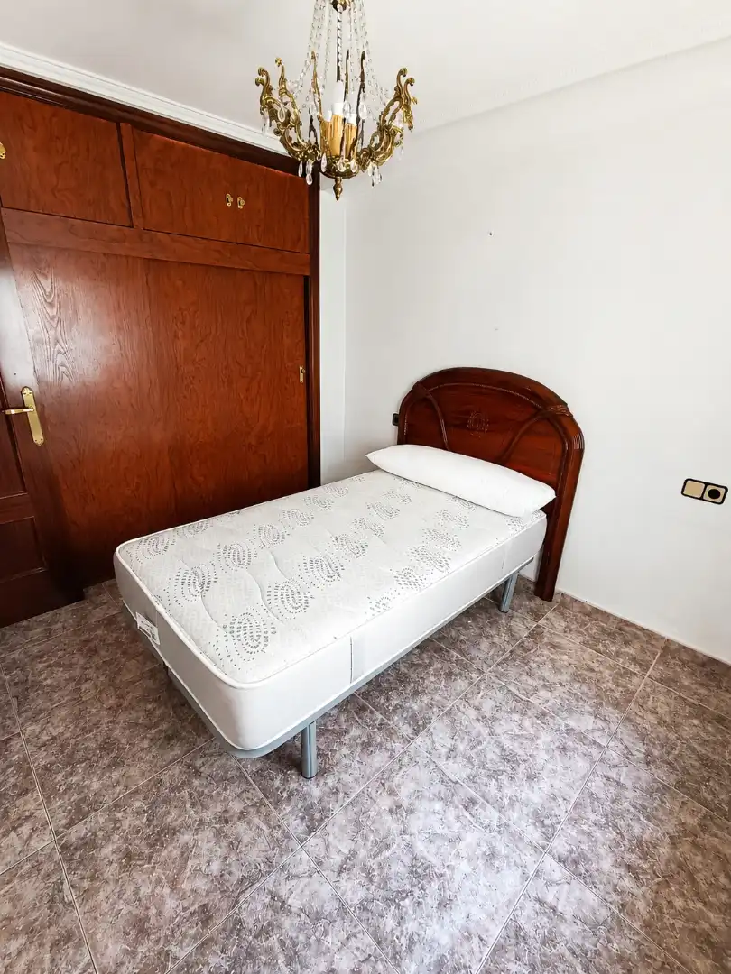 Habitación de Piso en venta en Córdoba con Aire acondicionado, Horno y Lavadora
