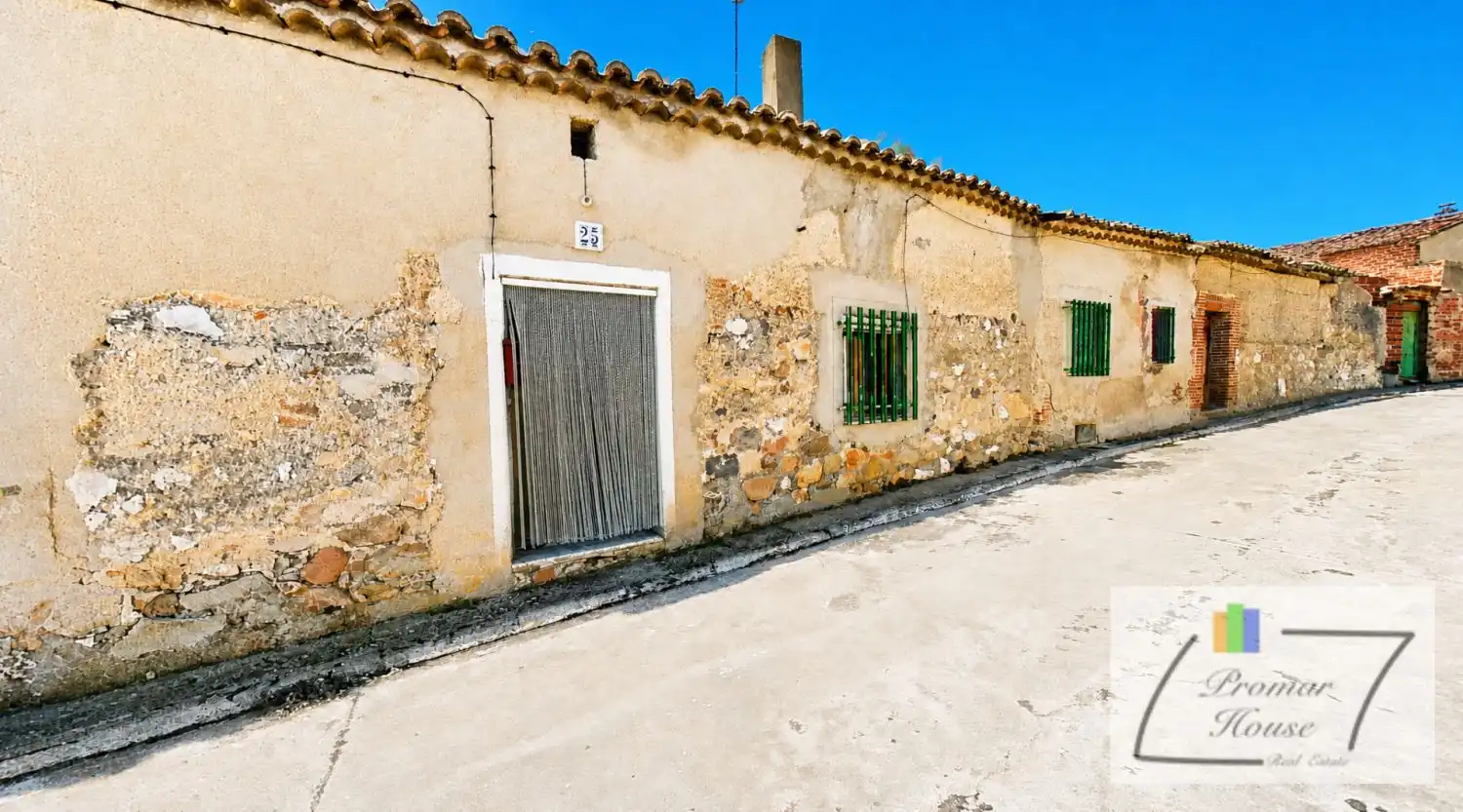 Exterior view of Houses for sale in Monsalupe