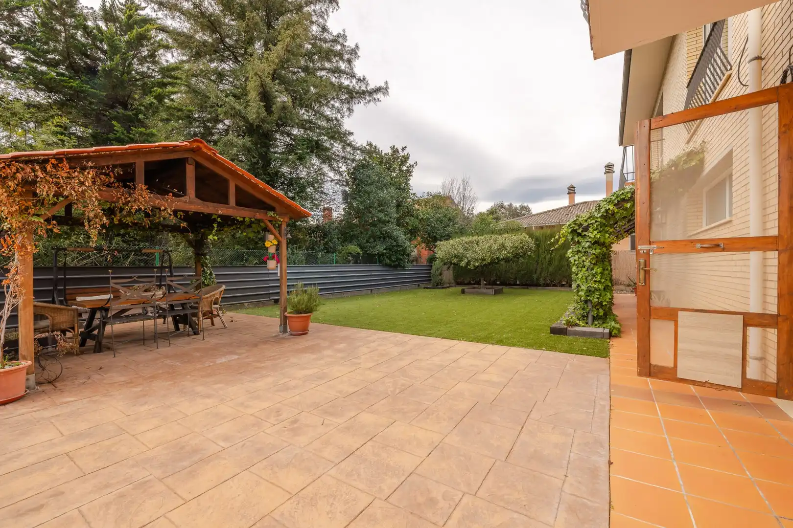 Houses for sale in Besalú