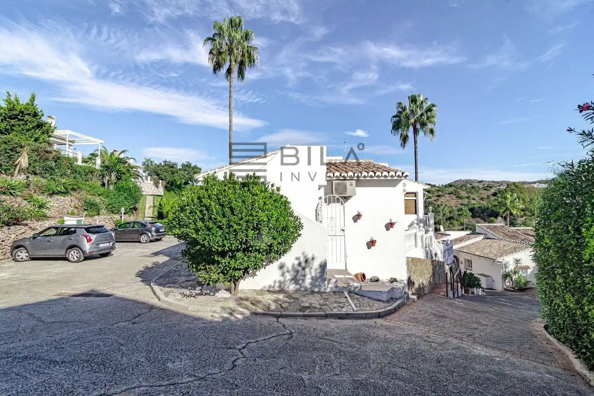 Chalet con piscina en venta en Calahonda, imagen 44