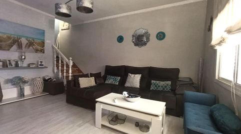 Foto 5 de Casa adosada en venta en La Paz, Alcalá de Guadaira