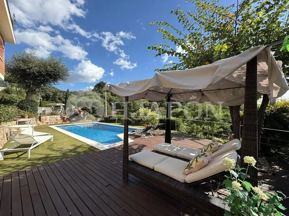 Garden of Houses for sale in Alella  with Heating, Private garden and Terrace