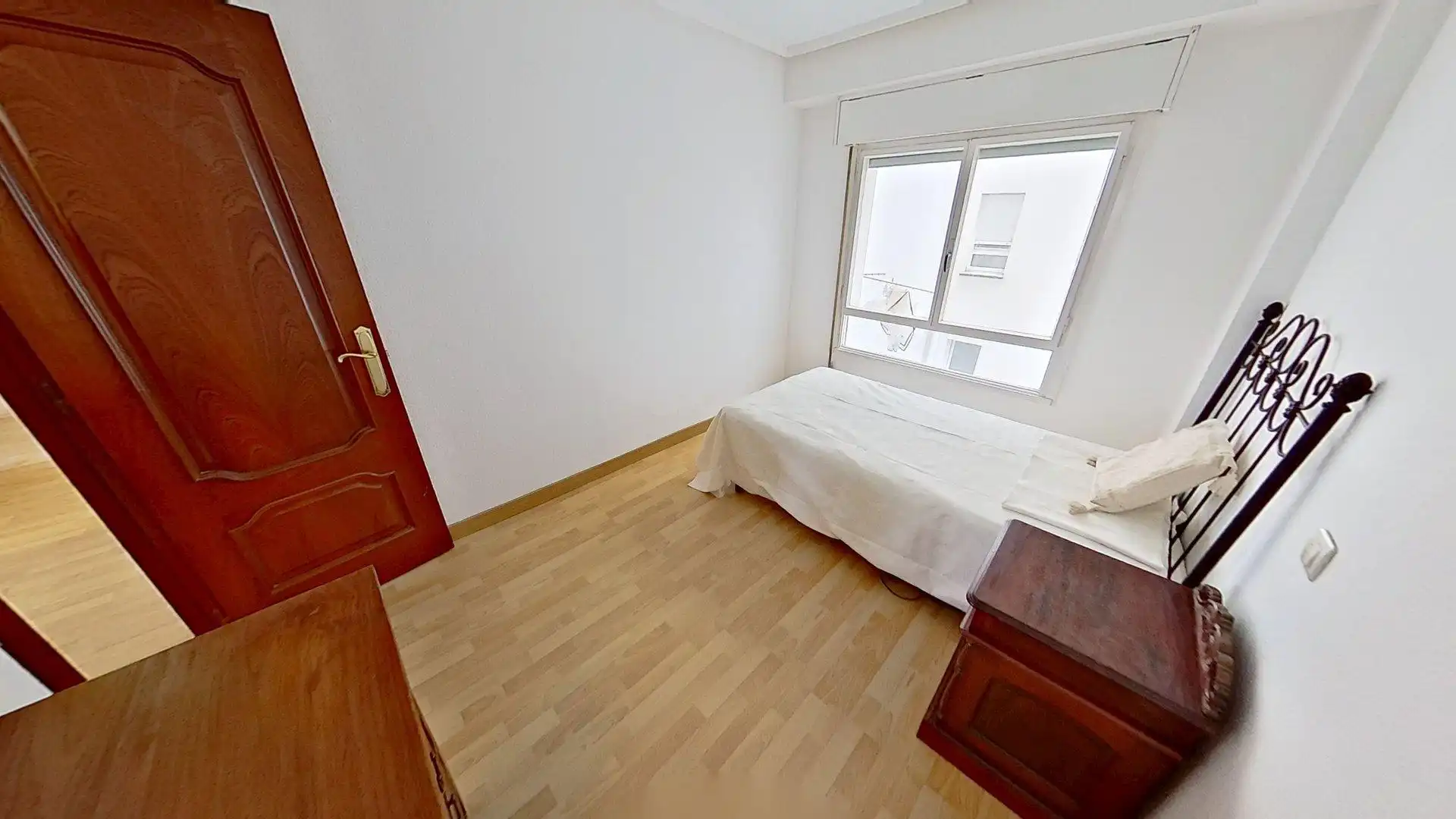 Bedroom of Flat for sale in Gijón 