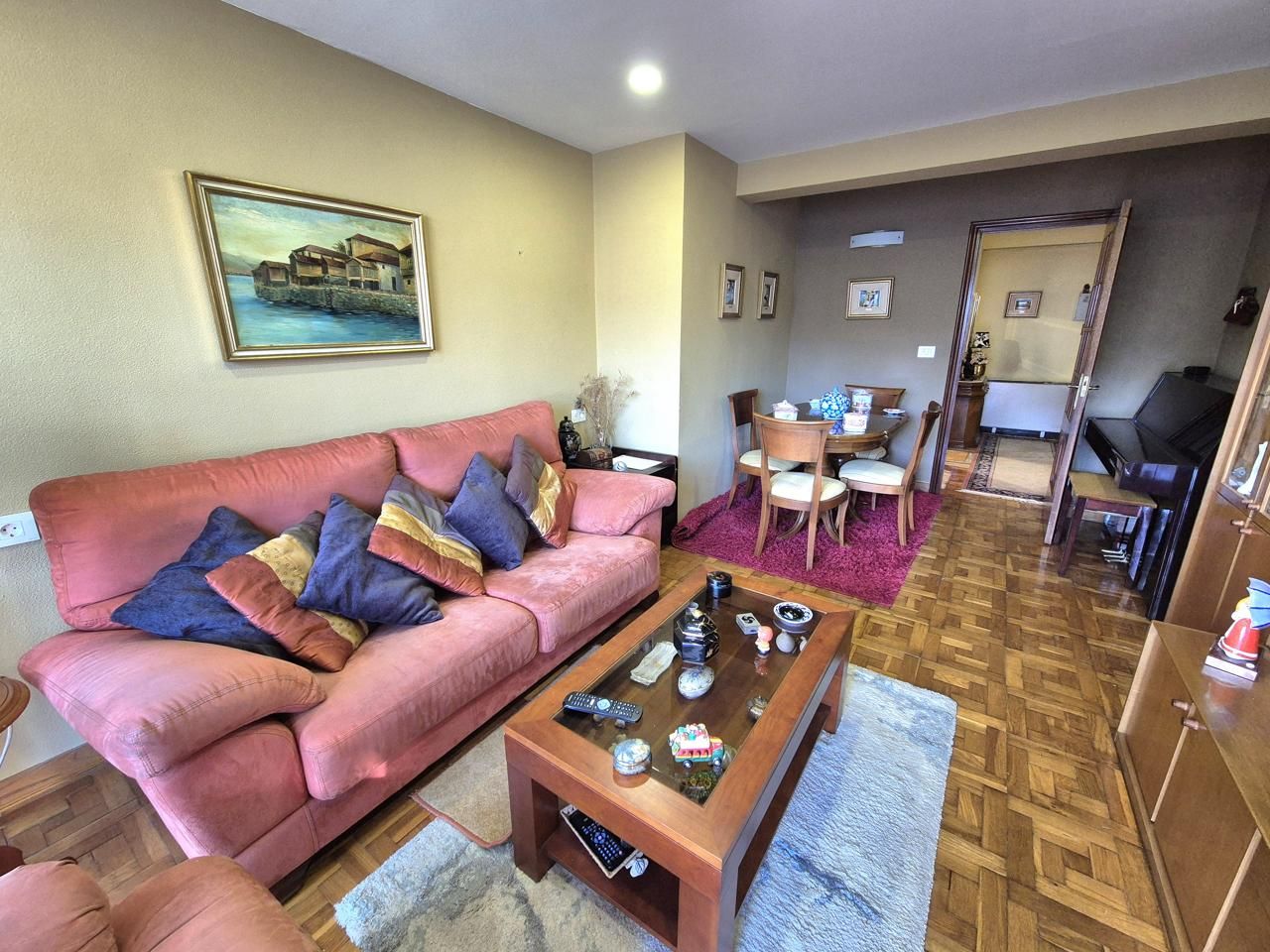 Living room of Flat for sale in Vigo   with Heating and Parquet flooring