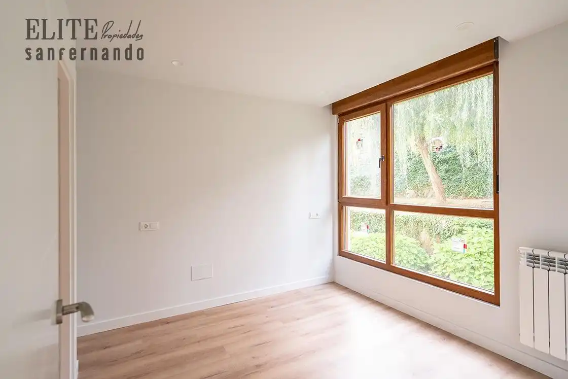 Schlafzimmer von Wohnungen zum Verkauf in Santander mit Heizung