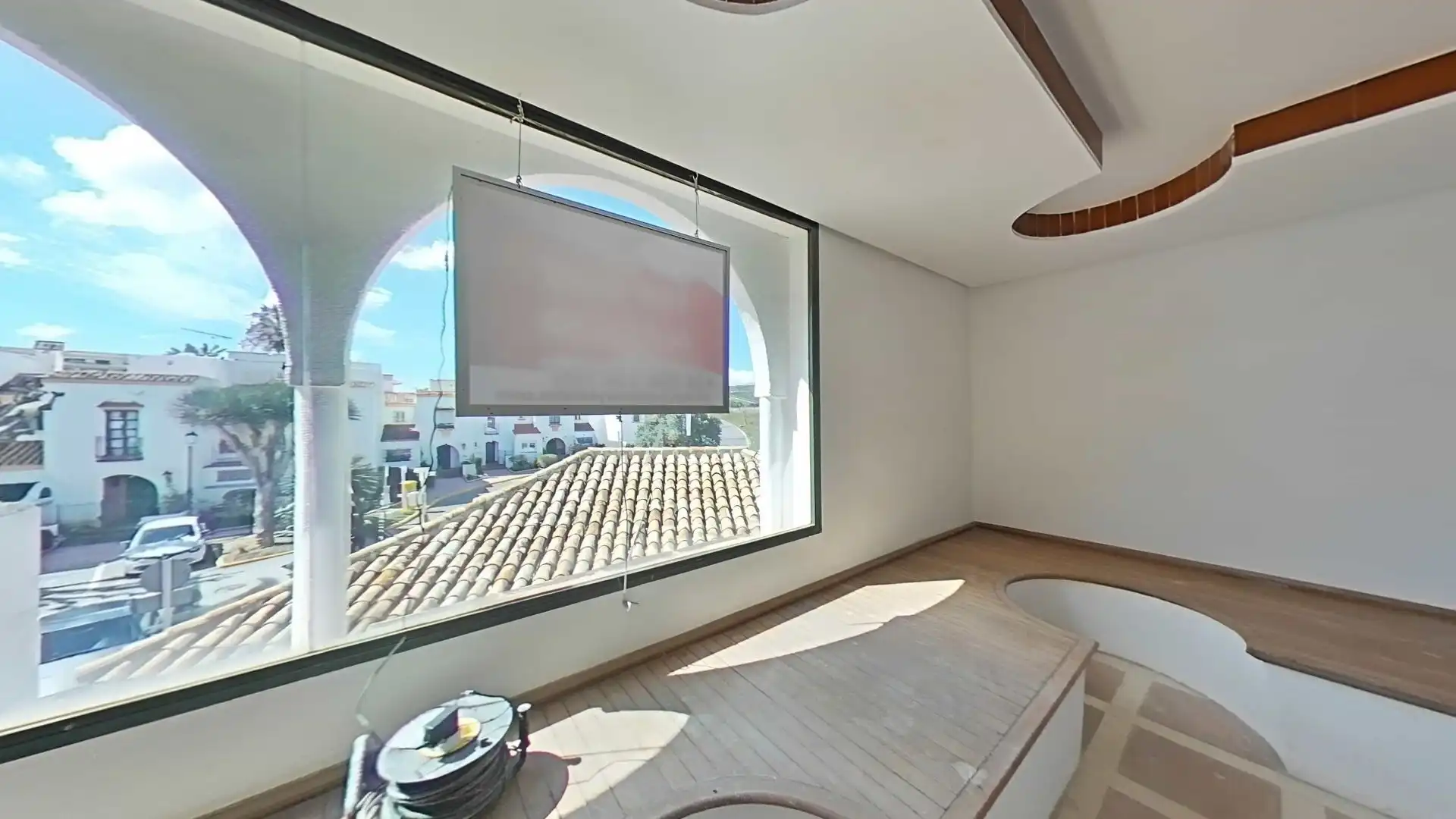 Wohnzimmer von Geschaftsraum zur Miete in Casares mit Terrasse