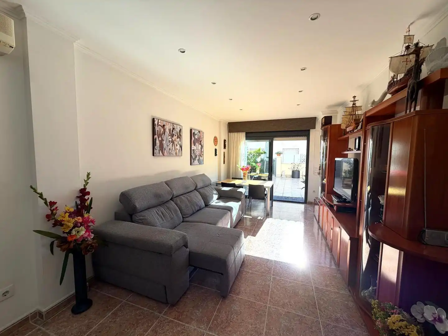 Wohnzimmer von Wohnungen zum Verkauf in El Vendrell mit Klimaanlage, Heizung und Terrasse