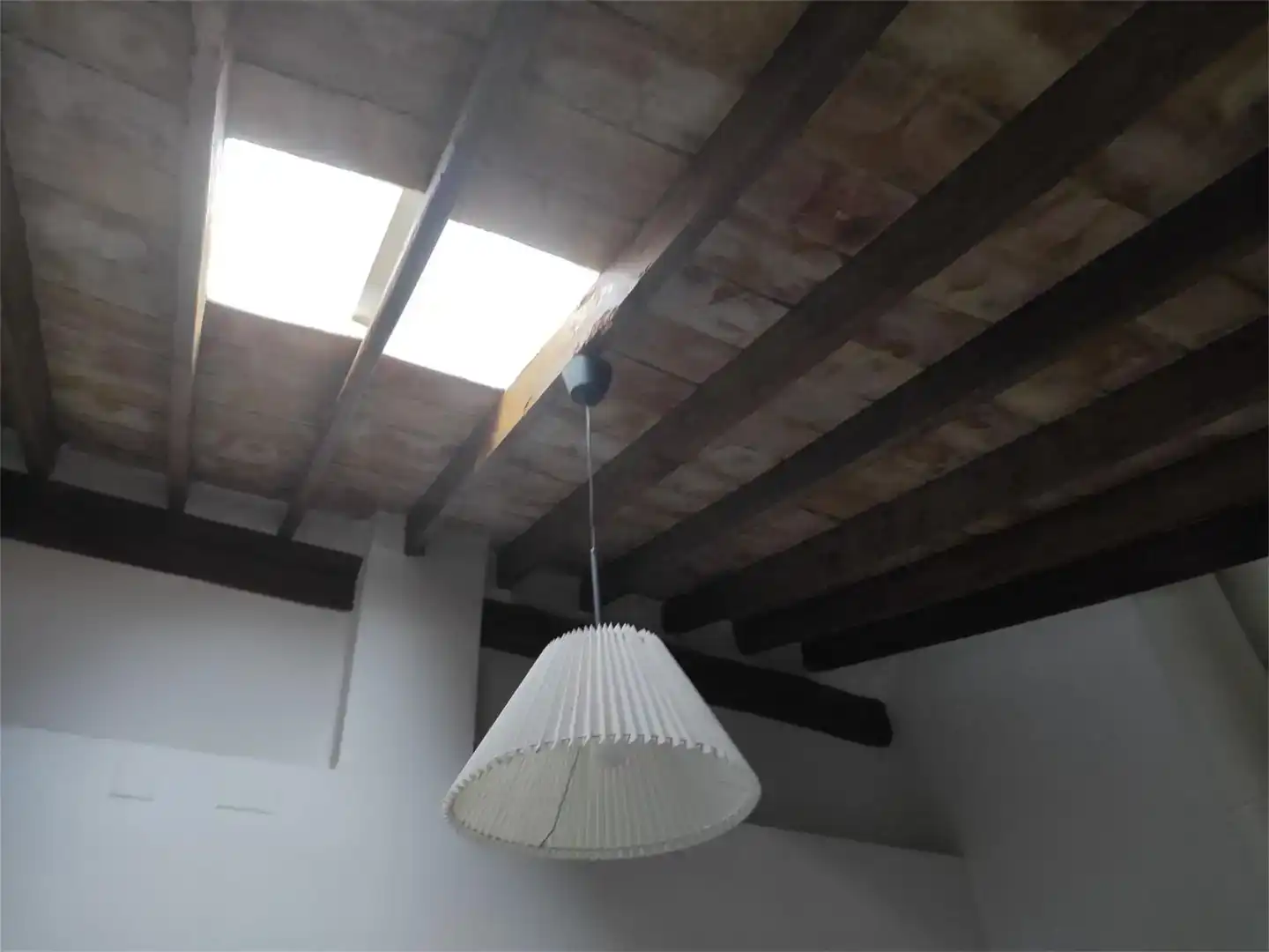 Country house zur Miete in Pinet mit Klimaanlage und Balkon