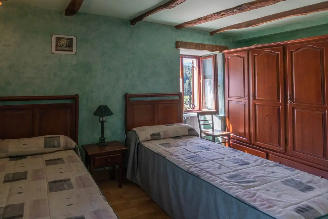 Dormitori de Casa o xalet en venda en Zeanuri amb Calefacció, Jardí privat i Terrassa