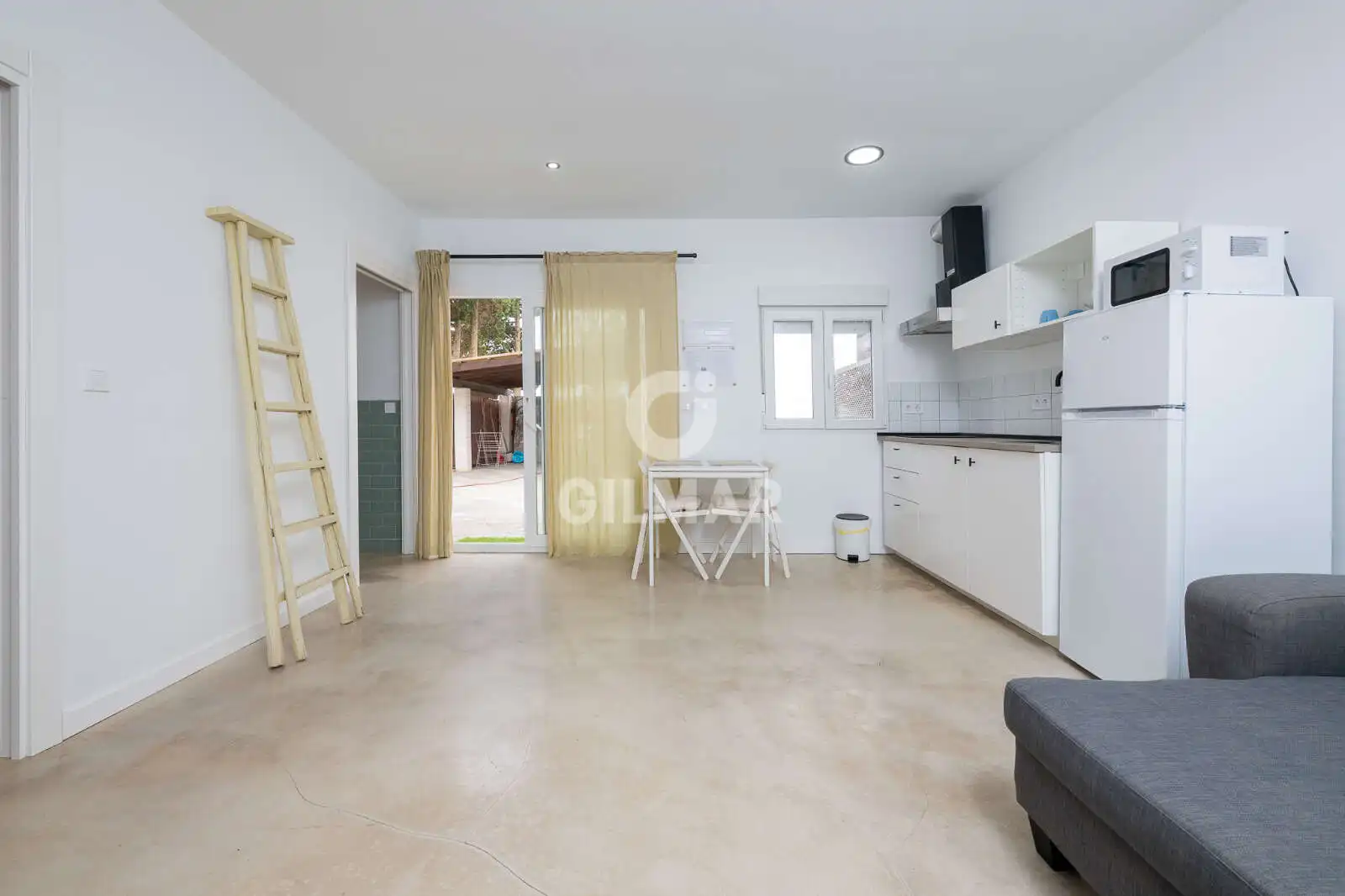 Vista exterior de Casa o xalet en venda en Vejer de la Frontera amb Calefacció, Jardí privat i Piscina