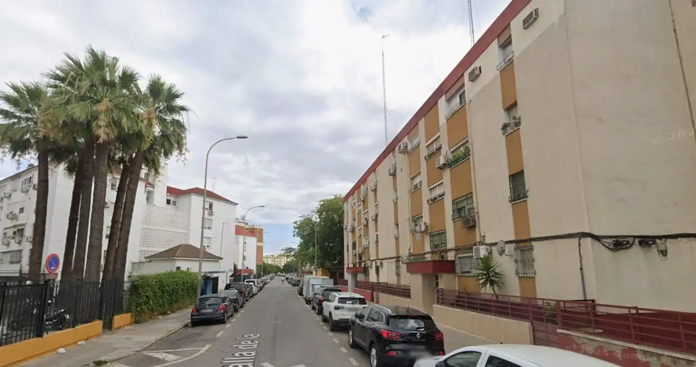 Flat for sale in CAZALLA DE LA SIERRA