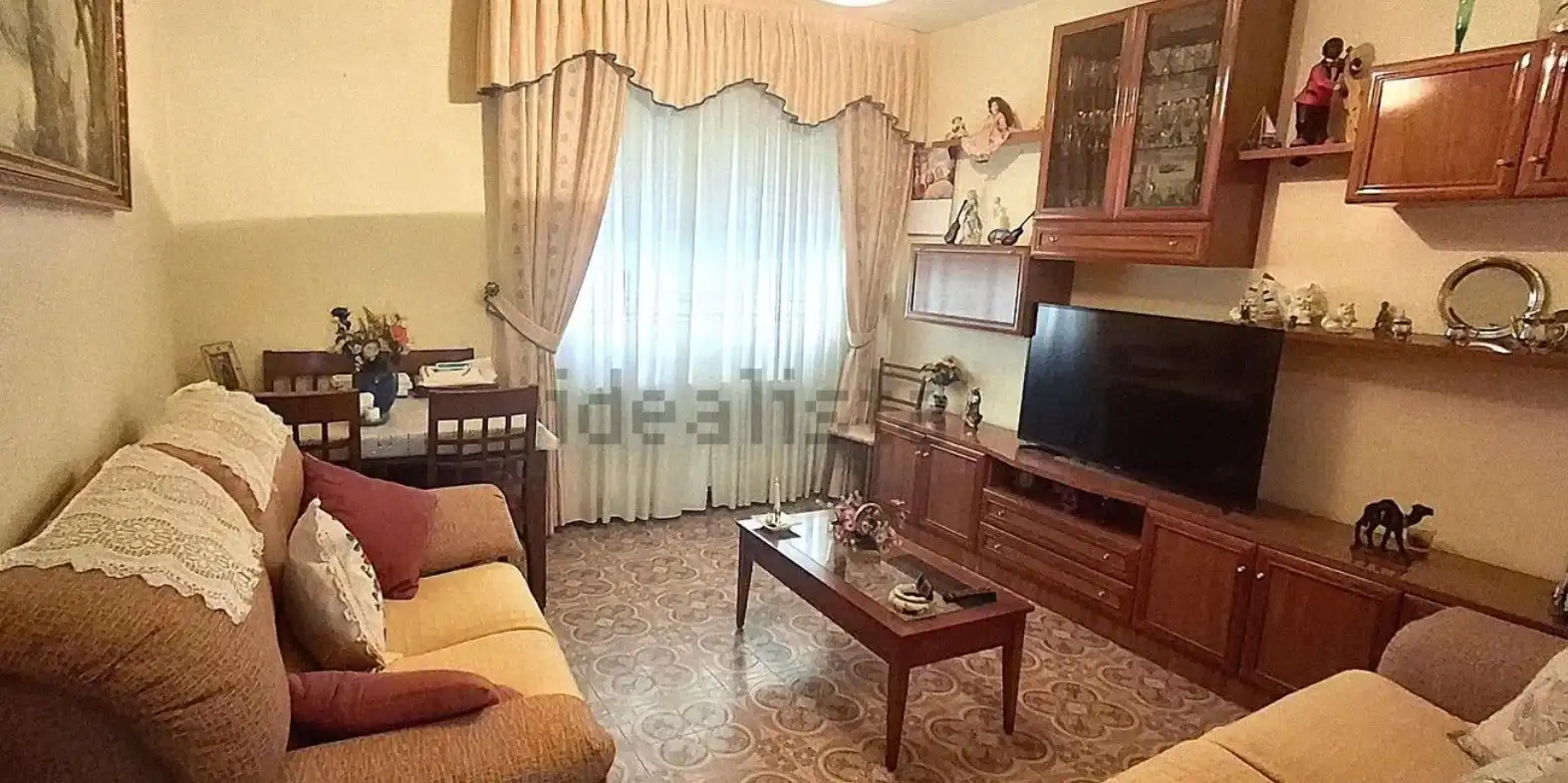 Casa con balcón en venta en Zona La Ermita, imagen 3