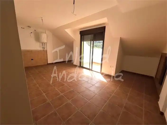 Apartamento en venta en Alcaucín con Terraza y Piscina comunitaria