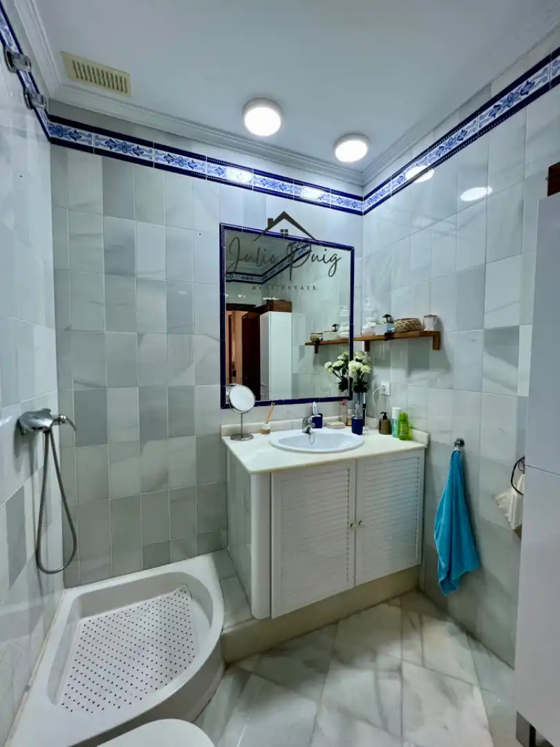 Baño de Casa o chalet en venta en La Puebla del Río con Aire acondicionado, Terraza y Balcón