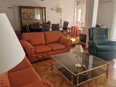 Flat with lift to rent in Centro