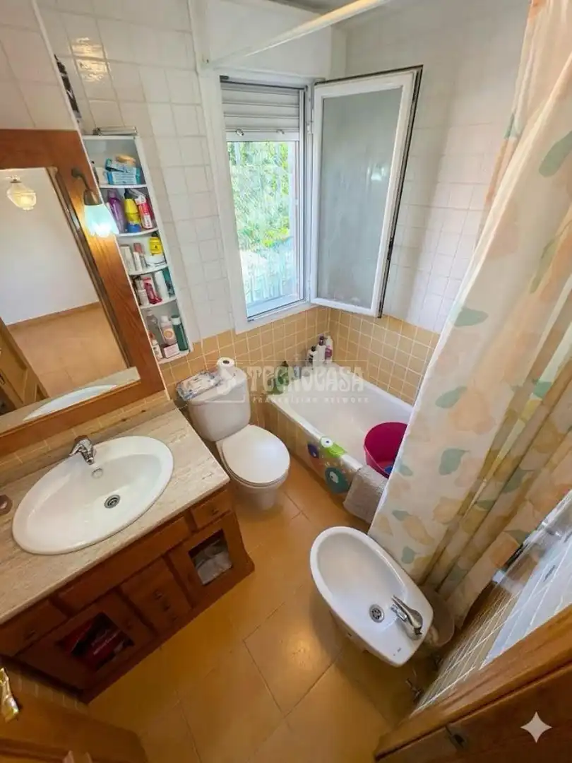 Baño de Casa adosada en venta en Valdemoro con Jardín privado y Terraza