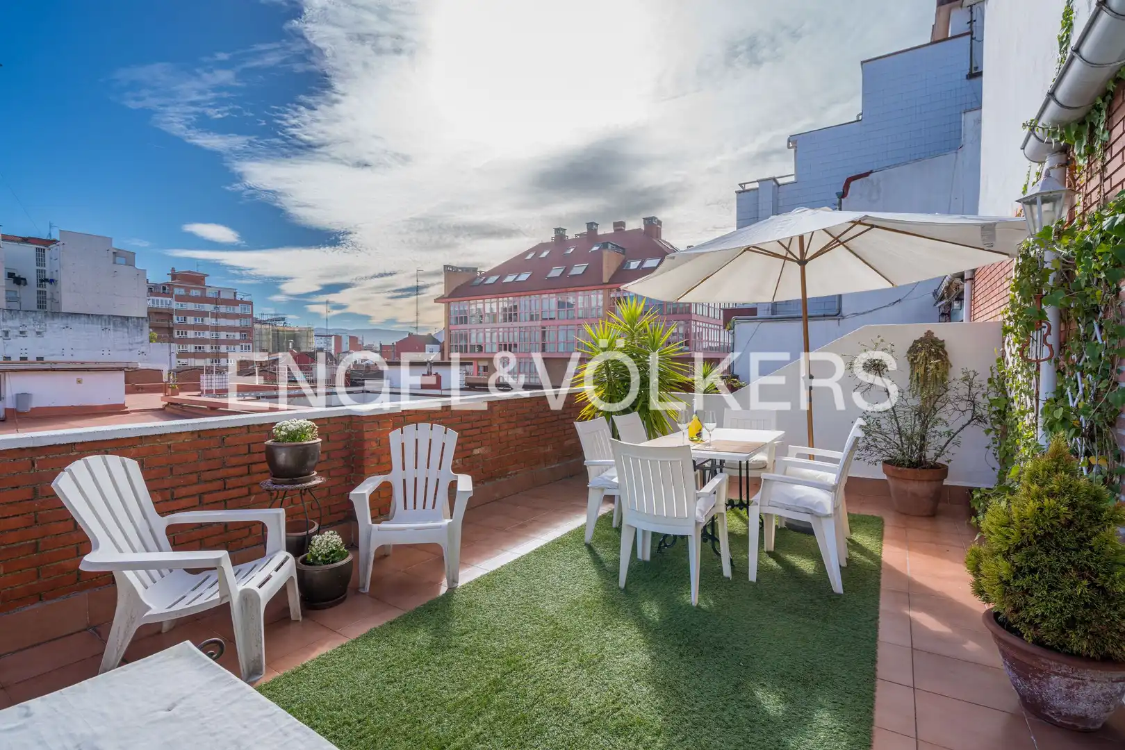 Terraza de Piso en venta en Gijón  con Calefacción, Jardín privado y Terraza