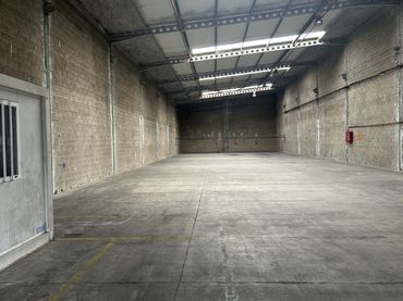 Nau industrial de lloguer a Constantí
