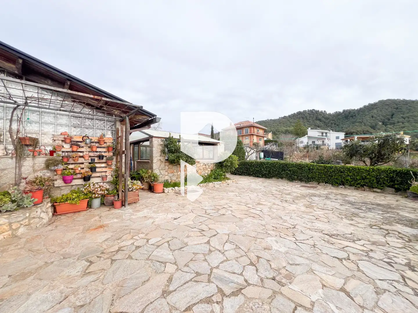 Vista exterior de Casa o xalet en venda en Vallirana amb Aire condicionat, Calefacció i Jardí privat