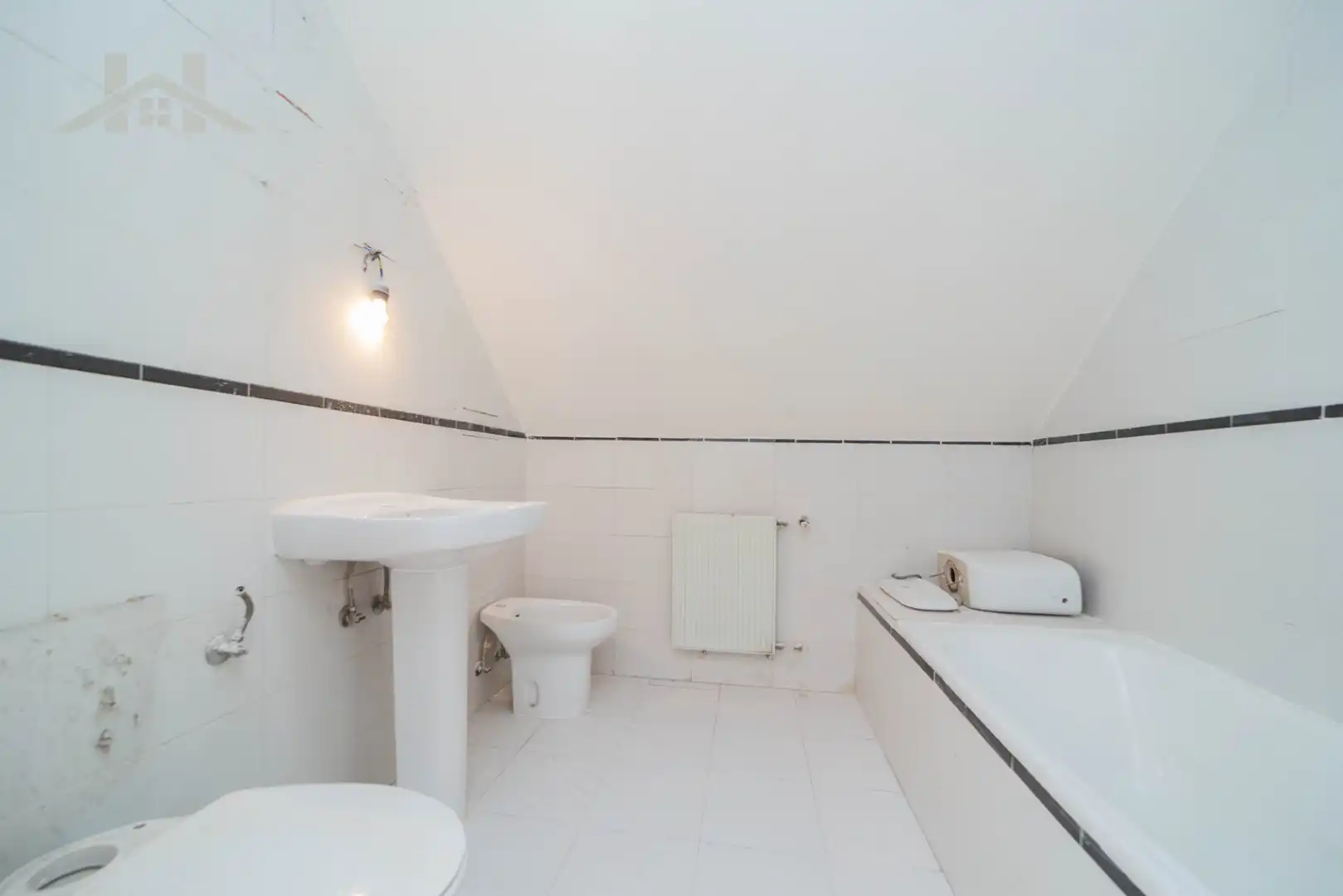 Casa aparellada amb piscina en venda a Calle Isla de la Toja, imagen 17