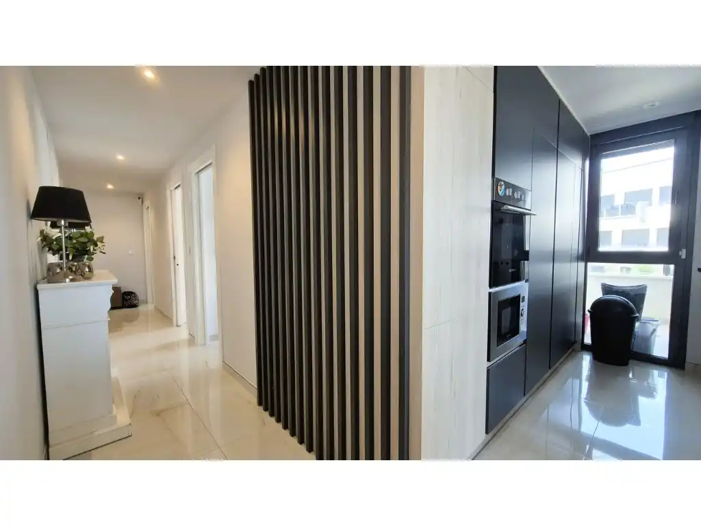 Apartamento con piscina en venta en Urbanizacion Horizonte Cl 10, imagen 5