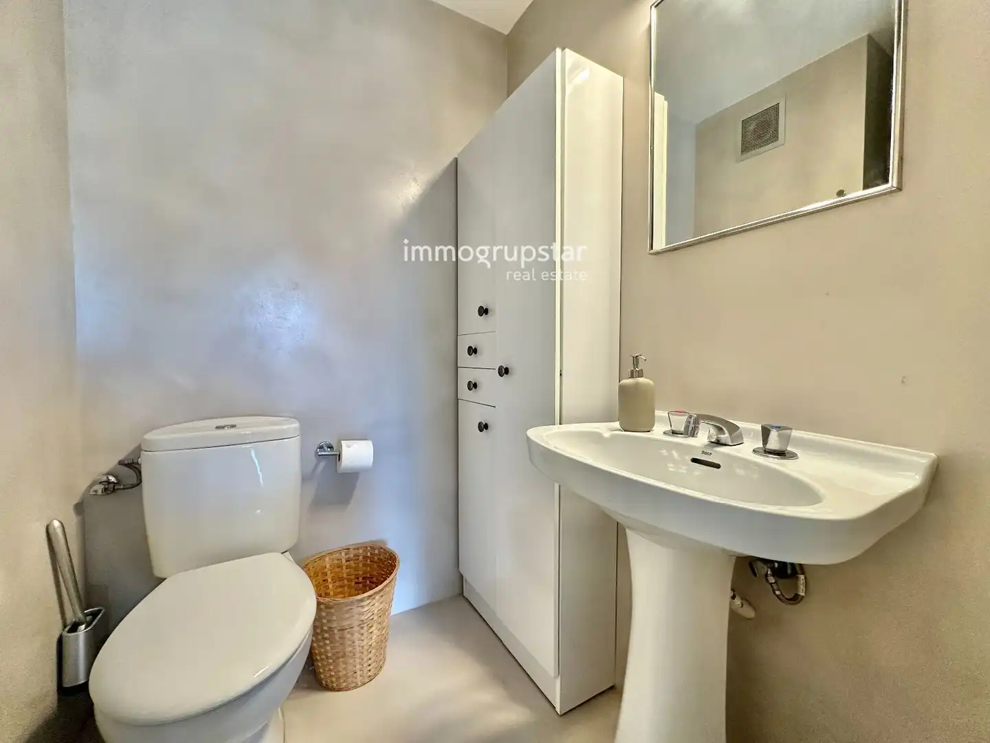 Badezimmer von Wohnungen zum Verkauf in Calonge i Sant Antoni mit Heizung, Terrasse und Schwimmbad