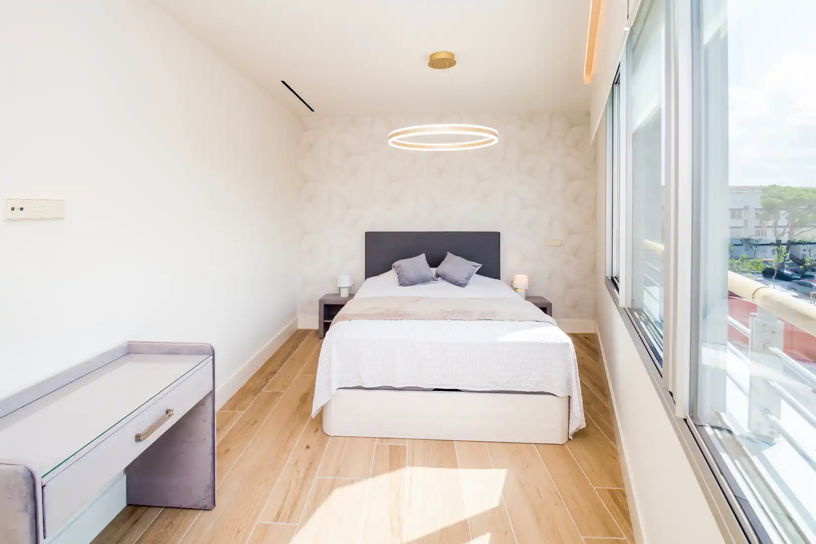 Habitación de Apartamento en venta en Castell d'Aro, Platja d'Aro i s'Agaró con Aire acondicionado, Terraza y Amueblado