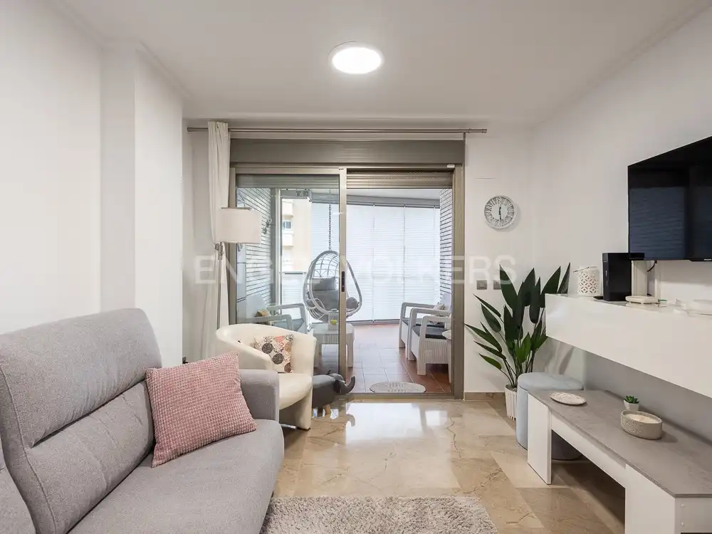 Sala de estar de Piso en venta en Oropesa del Mar / Orpesa con Aire acondicionado, Calefacción y Terraza