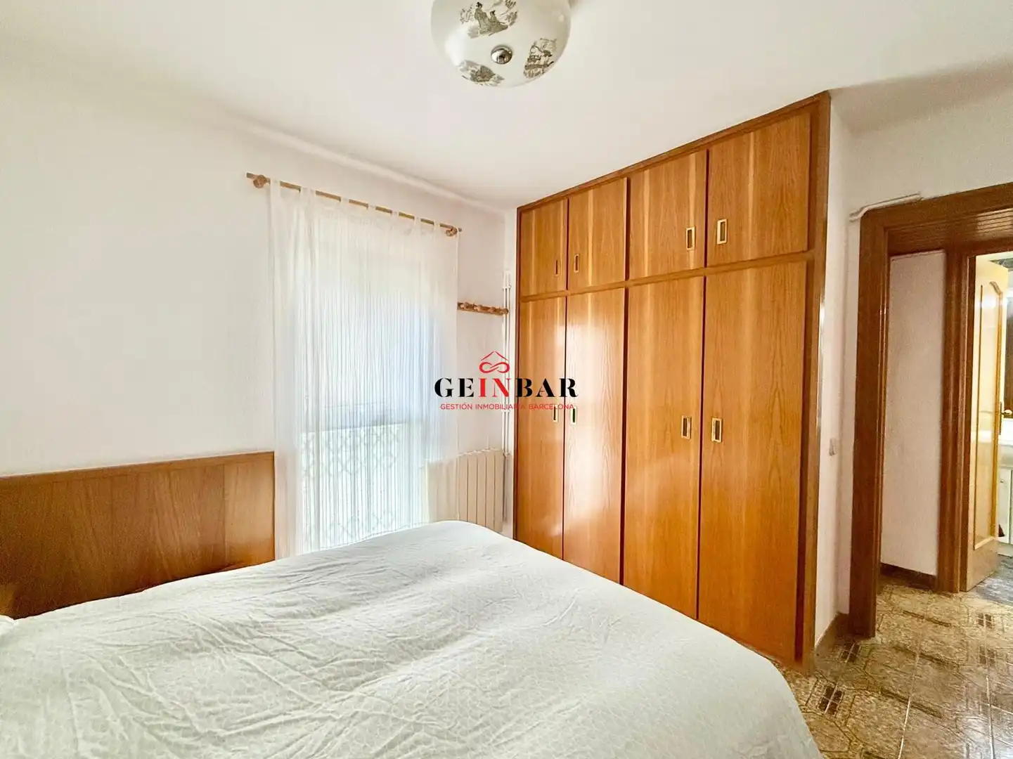 Habitación de Piso en venta en L'Hospitalet de Llobregat con Aire acondicionado, Calefacción y Terraza