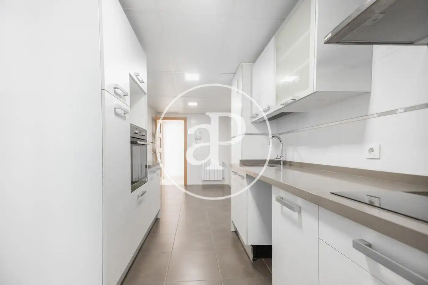 Küche von Wohnung zur Miete in Valencia mit Klimaanlage, Heizung und Privatgarten