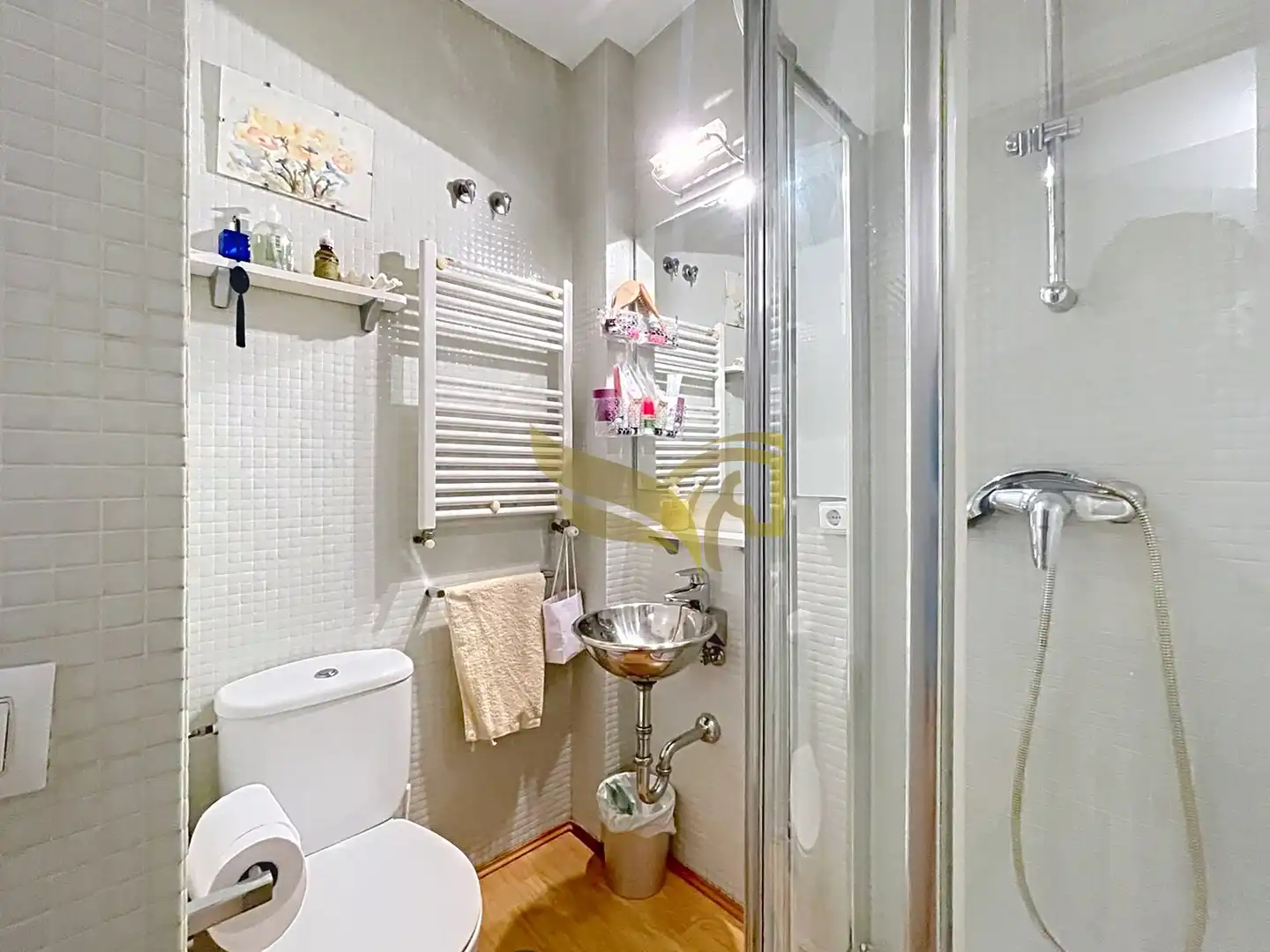 Bathroom of Flat for sale in Sevilla  with Air Conditioner, Heating and Storage room