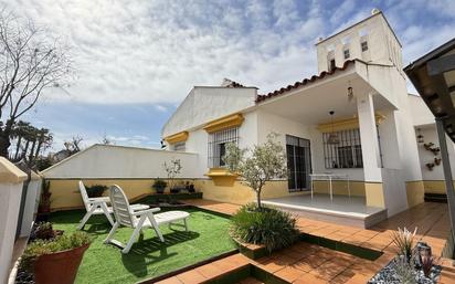 Jardí de Casa adosada en venda en El Portil amb Jardí privat, Terrassa i Traster